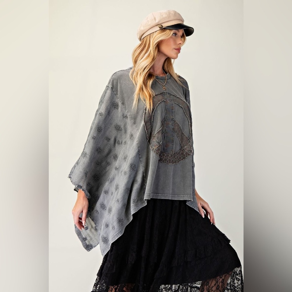 Easel Olive Green Kimono Top - Picture 9 of 13